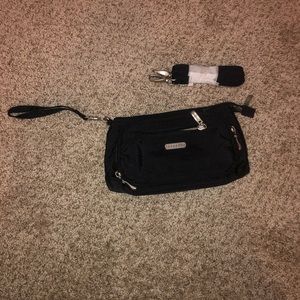 Baggallini wristlet/satchel bag w wallet organizer
